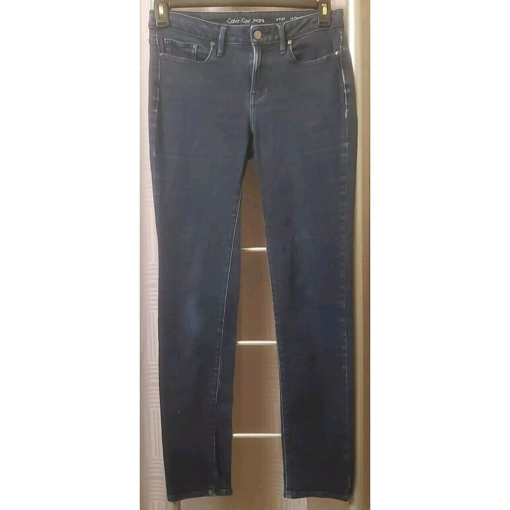 Calvin Klein Women's Size‎ 6 Utimate Skinny Leg Blue Dark Wash Stretch Jeans